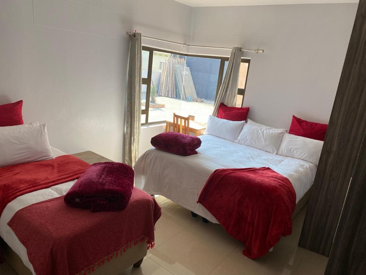 Mukulela Bed & Breakfast Walvis Bay Luaran gambar